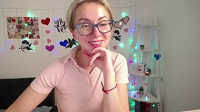 Snapshot of VasilisaSii chatting on January 25, 12:37 pm VasilisaSii online show from January 25, 12:37 pm