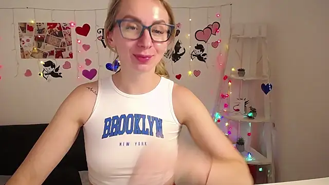 Snapshot of VasilisaSii chatting on January 27, 12:26 pm VasilisaSii online show from January 27, 12:26 pm