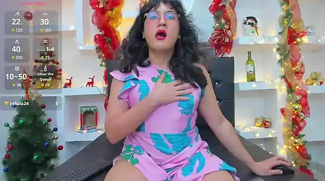 Elith Berry69 online show from December 22, 11:41 pm