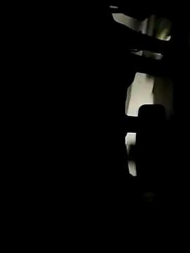 Snapshot of minitranca chatting on November 27, 9:28 pm minitranca online show from November 27, 9:28 pm