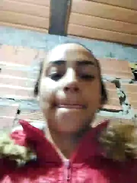 Snapshot of emma_ambar chatting on January 16, 11:59 pm emma ambar online show from January 16, 11:59 pm
