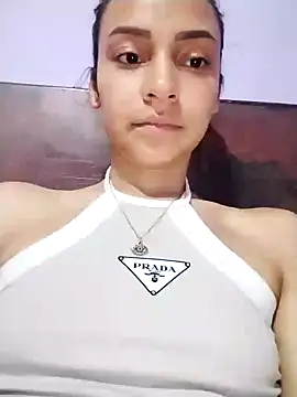 Snapshot of emma_ambar chatting on February 22, 9:04 pm emma ambar online show from February 22, 9:04 pm