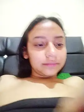 Snapshot of emma_ambar chatting on September 17, 4:19 pm emma ambar online show from September 17, 4:19 pm