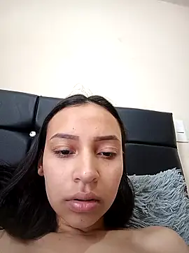 Snapshot of emma_ambar chatting on September 26, 4:22 pm emma ambar online show from September 26, 4:22 pm