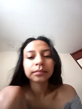 Snapshot of emma_ambar chatting on October 1, 4:46 pm emma ambar online show from October 1, 4:46 pm