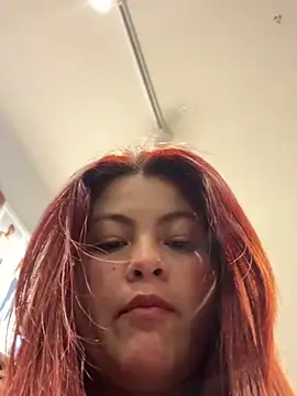 Snapshot of lia_moon77 chatting on December 14, 10:18 pm lia moon77 online show from December 14, 10:18 pm