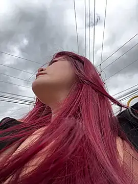 Snapshot of lia_moon77 chatting on January 6, 8:18 pm lia moon77 online show from January 6, 8:18 pm