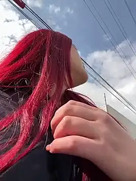 Snapshot of lia_moon77 chatting on February 23, 8:11 pm lia moon77 online show from February 23, 8:11 pm