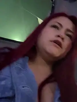 Snapshot of lia_moon77 chatting on February 24, 11:30 pm lia moon77 online show from February 24, 11:30 pm