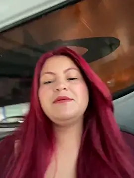 Snapshot of lia_moon77 chatting on February 26, 6:32 pm lia moon77 online show from February 26, 6:32 pm