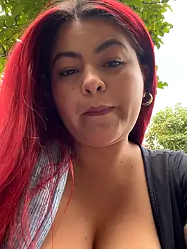 Snapshot of lia_moon77 chatting on October 10, 7:35 pm lia moon77 online show from October 10, 7:35 pm