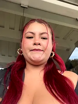 Snapshot of lia_moon77 chatting on November 19, 8:20 pm lia moon77 online show from November 19, 8:20 pm