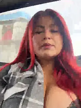 Snapshot of lia_moon77 chatting on November 23, 6:41 pm lia moon77 online show from November 23, 6:41 pm