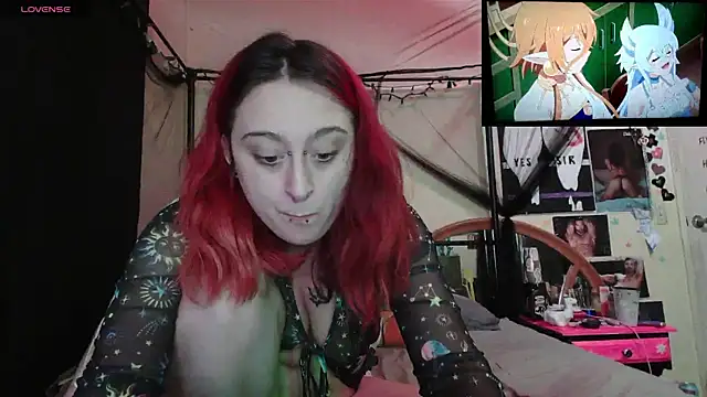 Snapshot of NovaLove2002 chatting on January 22, 5:05 am NovaLove2002 online show from January 22, 5:05 am