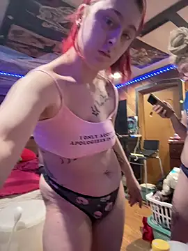 Snapshot of NovaLove2002 chatting on March 3, 3:41 am NovaLove2002 online show from March 3, 3:41 am