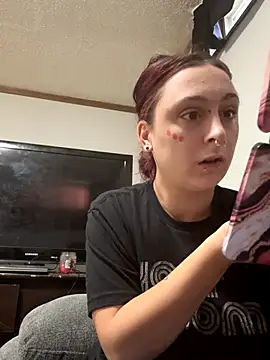 Snapshot of NovaLove2002 chatting on October 6, 3:53 pm NovaLove2002 online show from October 6, 3:53 pm