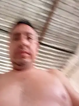 Snapshot of strip_1212 chatting on December 3, 6:28 pm strip 1212 online show from December 3, 6:28 pm