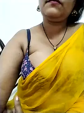 Snapshot of Nyra-23 chatting on January 18, 8:52 am Nyra-23 online show from January 18, 8:52 am