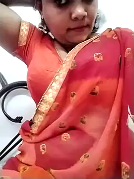 Snapshot of Nyra-23 chatting on February 21, 8:07 am Nyra-23 online show from February 21, 8:07 am