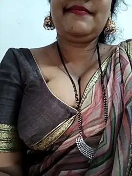 Snapshot of Nyra-23 chatting on October 19, 9:43 am Nyra-23 online show from October 19, 9:43 am