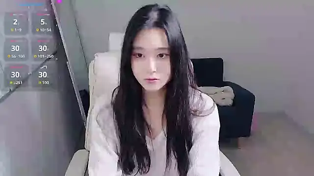 who Lilly online show from October 23, 12:04 pm