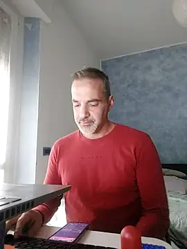 Snapshot of Marcolino183 chatting on October 14, 7:42 am Marcolino183 online show from October 14, 7:42 am