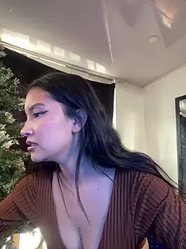 Snapshot of baby_lizy chatting on December 6, 4:49 pm baby lizy online show from December 6, 4:49 pm