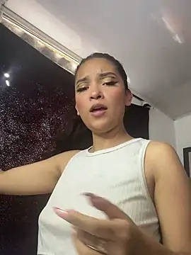 Snapshot of baby_lizy chatting on March 16, 8:54 pm baby lizy online show from March 16, 8:54 pm