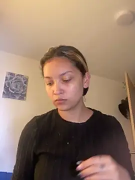 Snapshot of baby_lizy chatting on October 27, 8:46 pm baby lizy online show from October 27, 8:46 pm