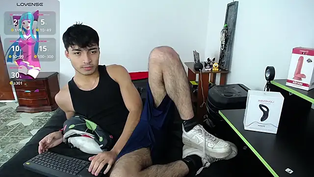 Snapshot of dylan_fun18 chatting on February 21, 2:59 pm dylan fun18 online show from February 21, 2:59 pm