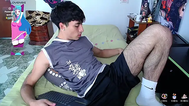 Snapshot of dylan_fun18 chatting on March 22, 9:10 pm dylan fun18 online show from March 22, 9:10 pm