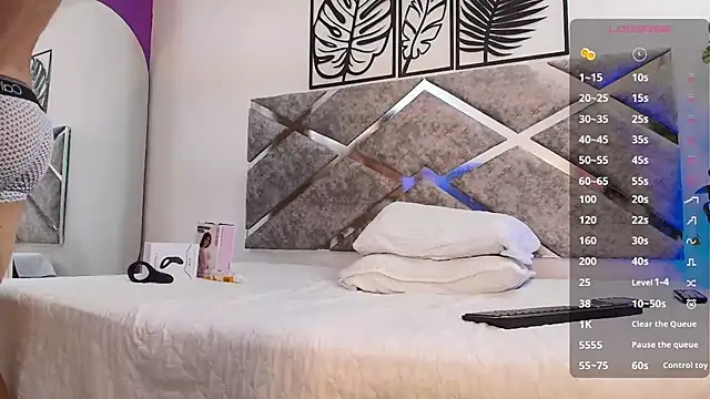 Snapshot of aronvillegas chatting on March 20, 5:25 pm aronvillegas online show from March 20, 5:25 pm