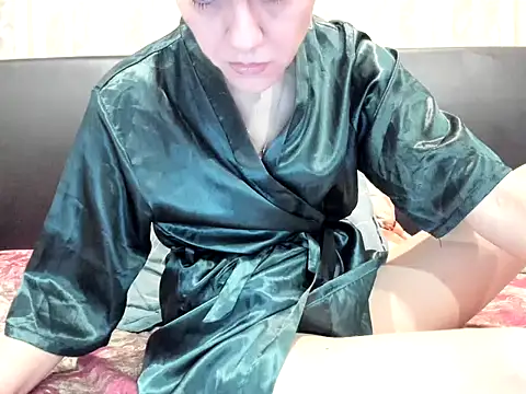 Cookiecutey online show from March 11, 5:57 pm