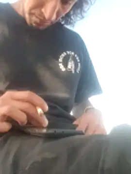 LargeDominoes online show from April 20, 11:39 pm