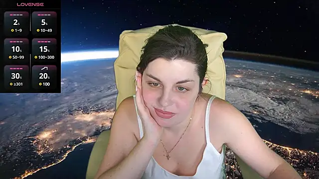 MirandaWong online show from February 23, 9:55 am