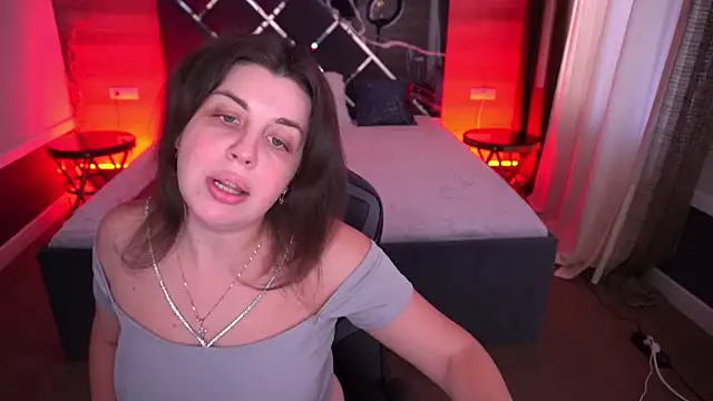 MirandaWong online show from October 21, 5:52 am