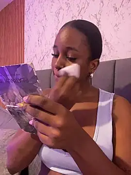 AkiraHomers online show from January 11, 11:02 pm