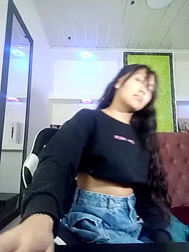 Snapshot of Catalehia_Milk chatting on September 22, 9:06 pm Catalehia Milk online show from September 22, 9:06 pm