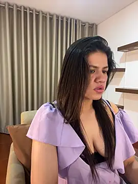 Snapshot of Alice_Biel chatting on January 31, 12:28 am Alice Biel online show from January 31, 12:28 am