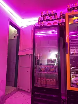 Hot beauty   online show from February 23, 2:09 am