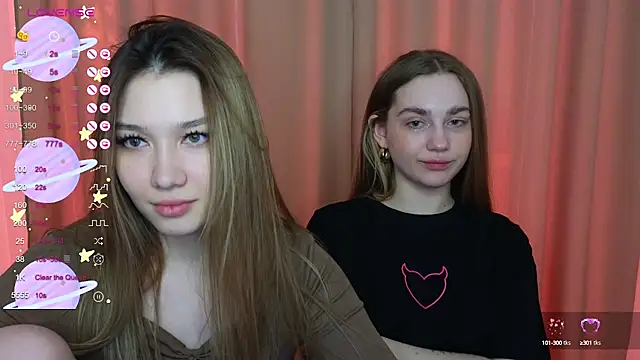 Snapshot of LuxuryGirl__ chatting on March 15, 10:35 am LuxuryGirl online show from March 15, 10:35 am