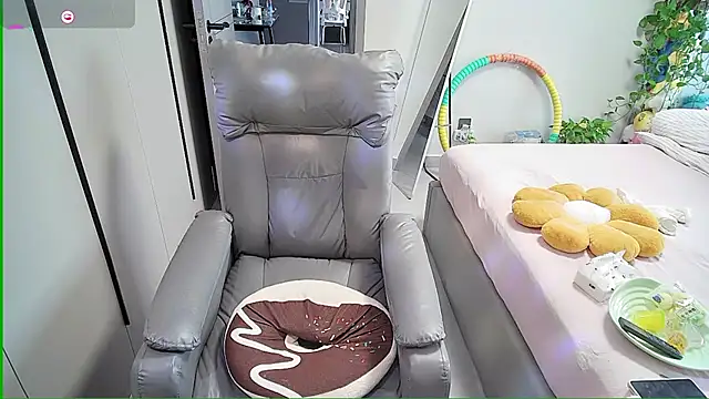 Xiaoyu-G online show from September 12, 1:06 am