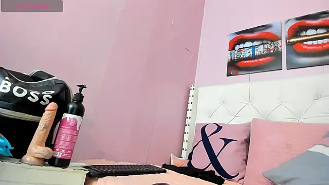 Snapshot of alice__tylor chatting on February 10, 6:03 pm alice tylor online show from February 10, 6:03 pm