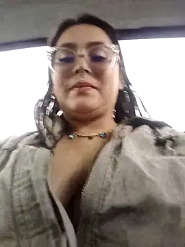 ambar 07 online show from February 24, 9:52 pm