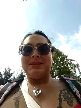 ambar 07 online show from March 21, 2:51 pm