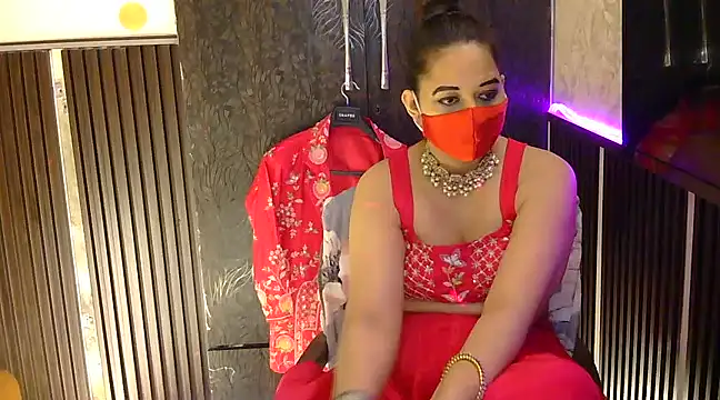 Snapshot of fabdemira chatting on December 20, 8:01 pm fabdemira online show from December 20, 8:01 pm