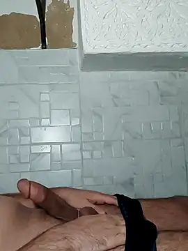 Snapshot of Mimoudik chatting on October 28, 9:39 pm Mimoudik online show from October 28, 9:39 pm