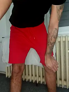 Snapshot of boysexy350 chatting on November 25, 7:47 pm boysexy350 online show from November 25, 7:47 pm