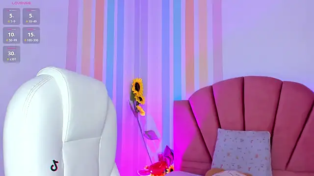 Marilyn rouse  online show from January 9, 9:58 pm