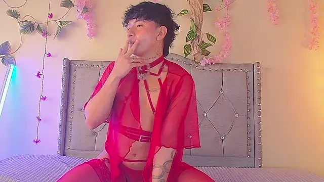 Snapshot of daimond_01 chatting on December 5, 2:58 pm daimond 01 online show from December 5, 2:58 pm